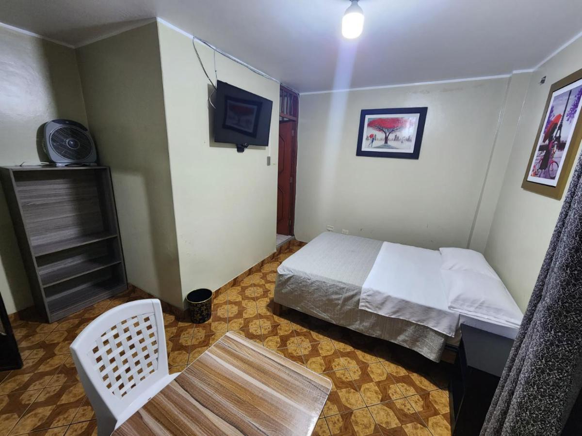 Hostal Continental Наска Екстер'єр фото