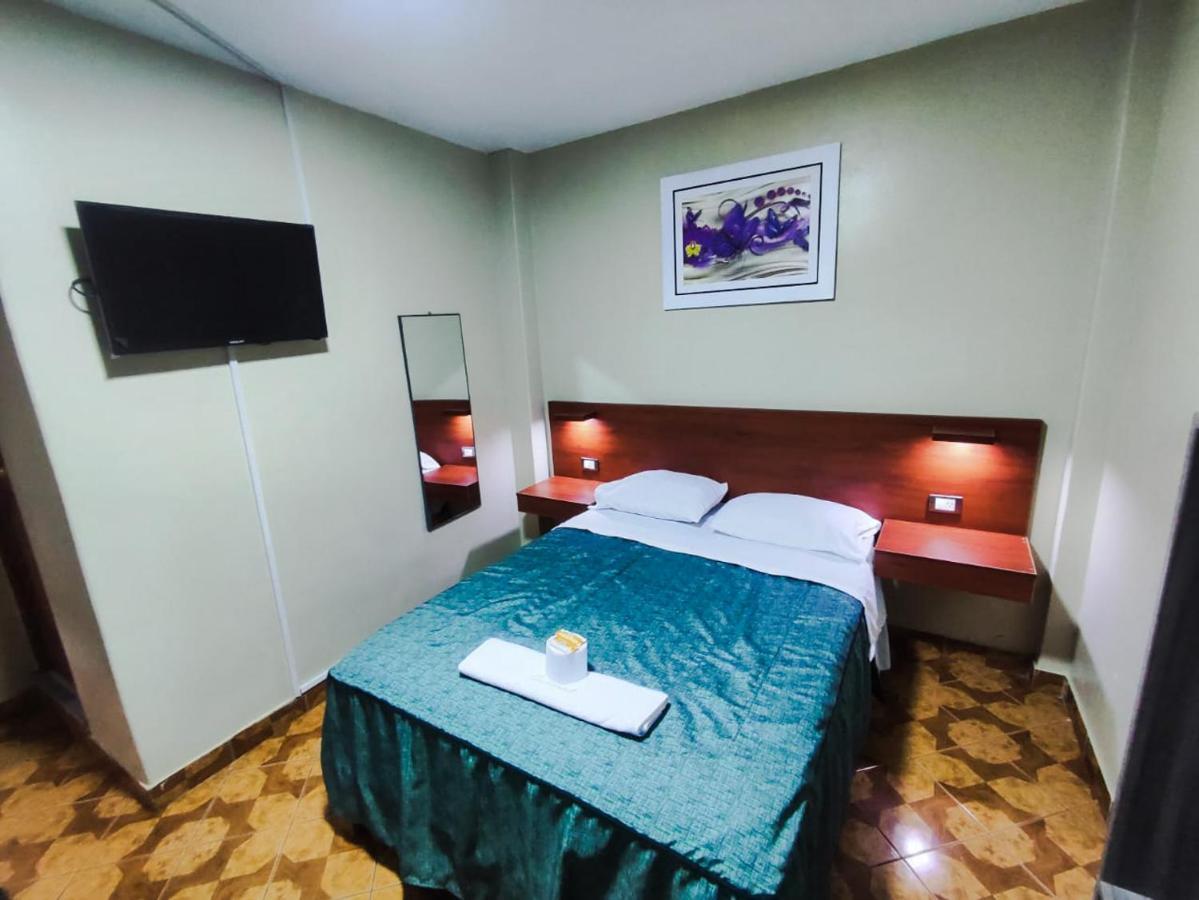 Hostal Continental Наска Екстер'єр фото