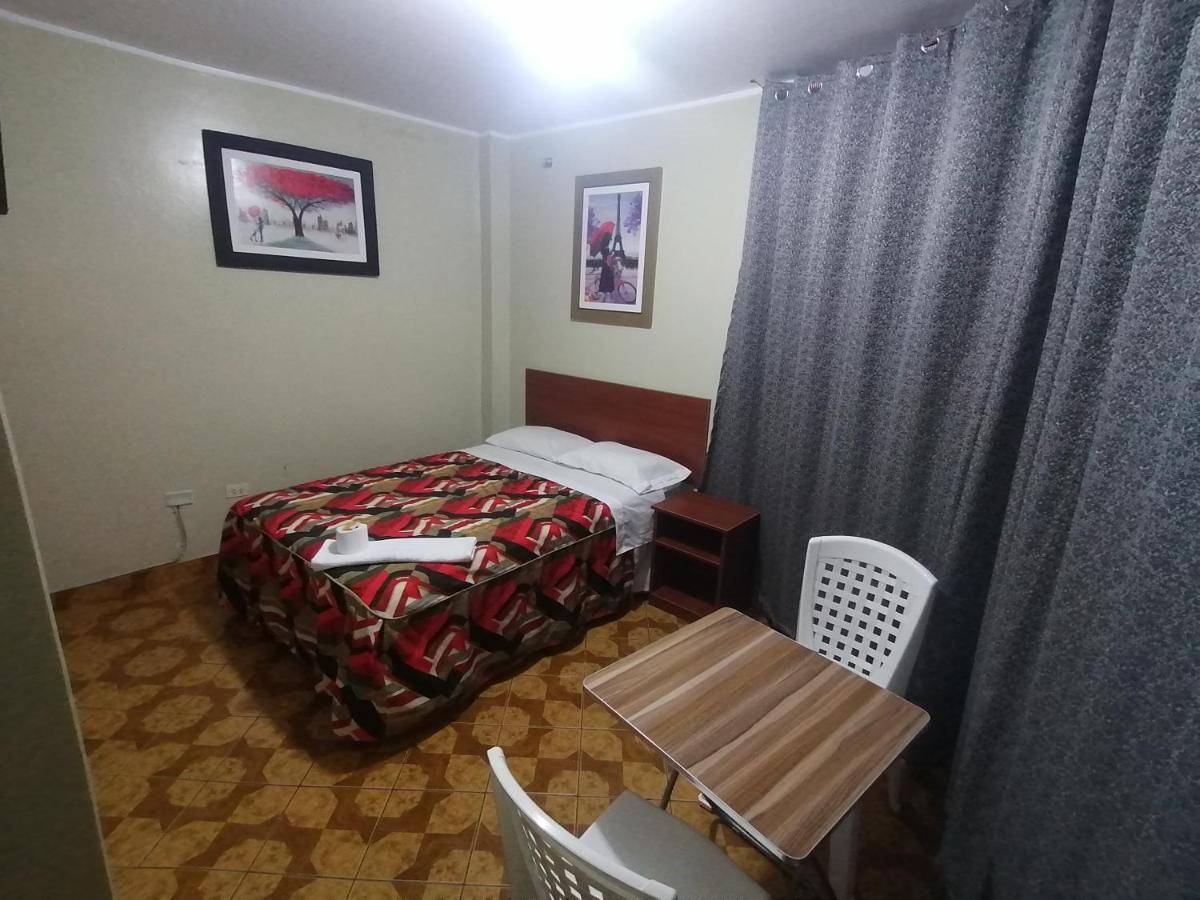 Hostal Continental Наска Екстер'єр фото