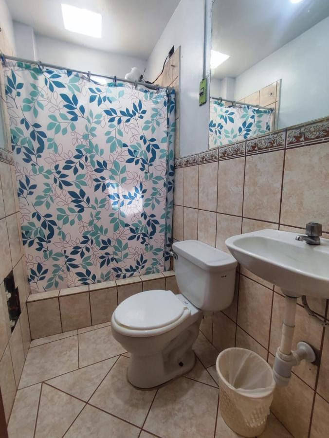 Hostal Continental Наска Екстер'єр фото